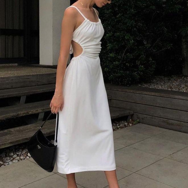 白ワンピース リゾートバックリボンワンピース