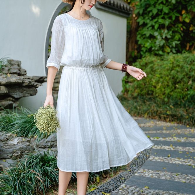 白ワンピース なめら9ふんわりミモレワンピース