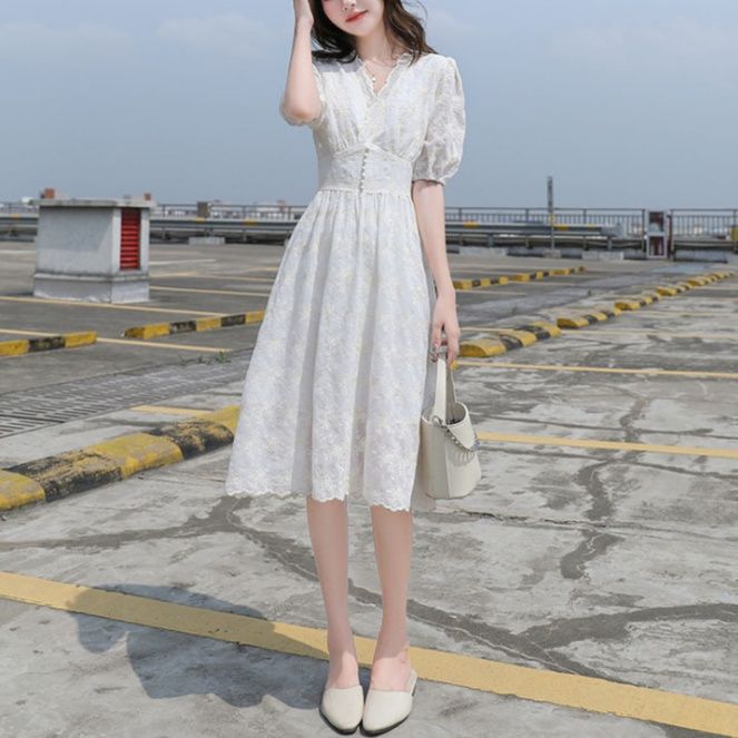 白ワンピース レース編みパフスリーブワンピース