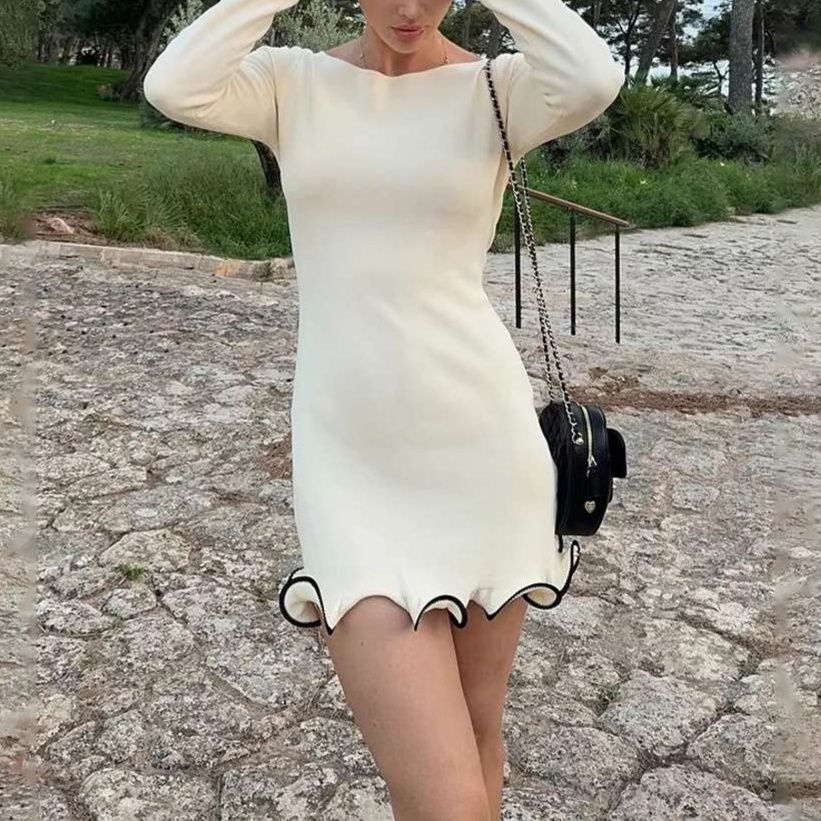 白ワンピース フリルカット入り クチュールワンピース