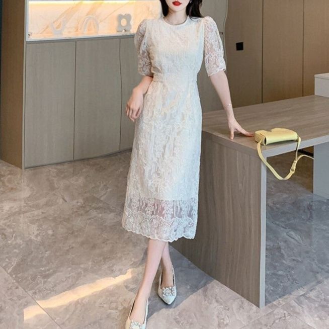 総レース白ワンピース パフスリーブ上品ミモレ丈ドレス