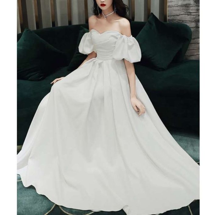 白ワンピース フリルスリーブオフショルダードレス