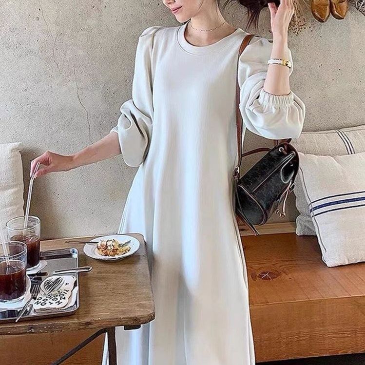 https://fulmo-img-server.com/whitelace/1788517701198_gmg7p1yl_9zn3ug7q.jpeg