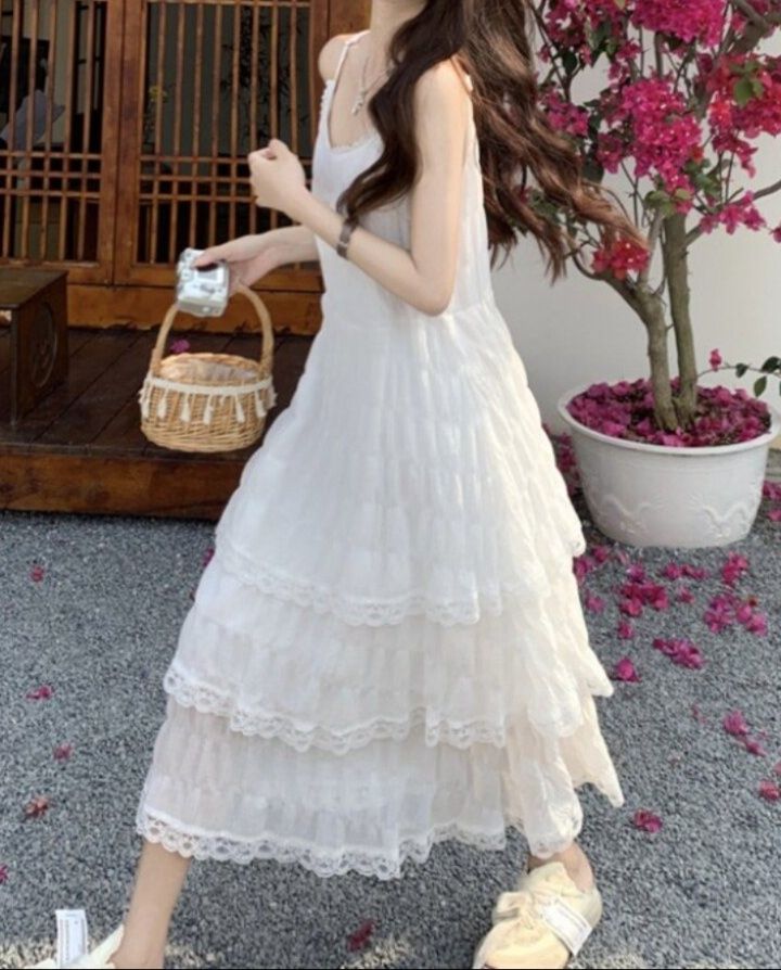 https://fulmo-img-server.com/whitelace/1791858612023_df27btwg_frfbg7qg.jpeg