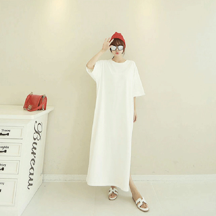 春夏半袖白ワンピース ゆったりスリット入りロング