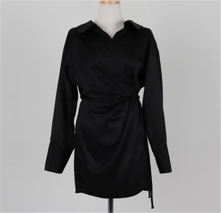 白ワンピース 上品な着こなしが叶う白シャツワンピース