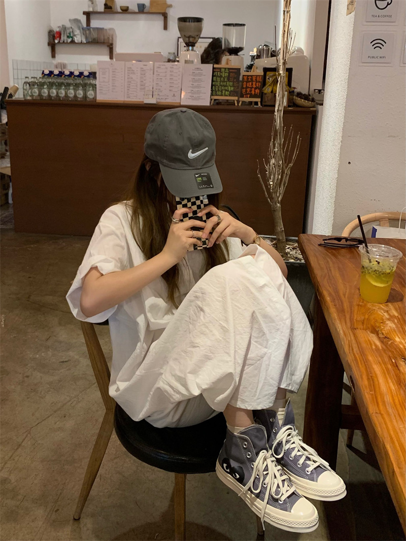 https://fulmo-img-server.com/whitelace/60d13518-ef12-410b-8cb2-43be6650f29f.jpg