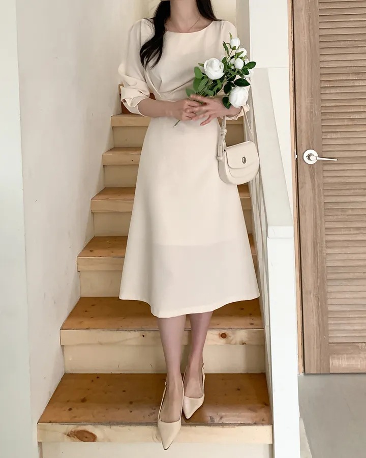 https://fulmo-img-server.com/whitelace/87acf7ac-8fc1-451c-b3c2-e7ab2ccd62e4.jpg