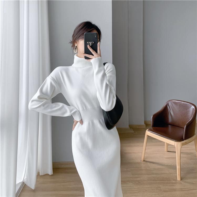 白ワンピース タートルネック ウエストマーク ニットワンピース