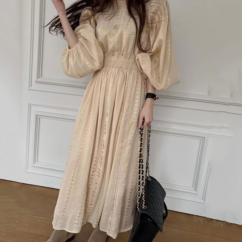 https://fulmo-img-server.com/whitelace/c96b79ef-d194-47e1-90e0-98e409807778.jpg