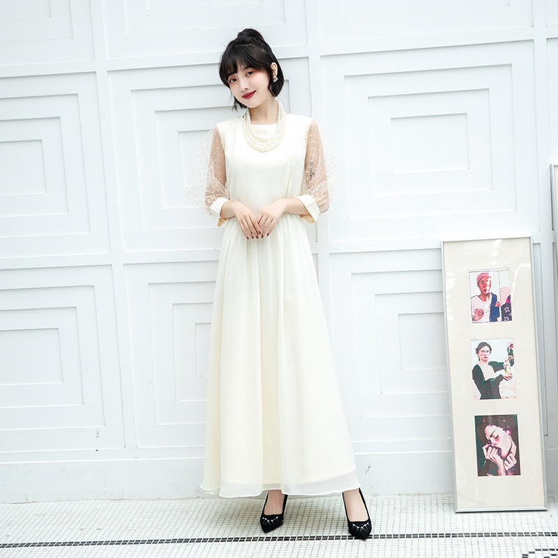 https://fulmo-img-server.com/whitelace/f7297194-8a60-4d5e-afa5-df51d5f0281c.jpg