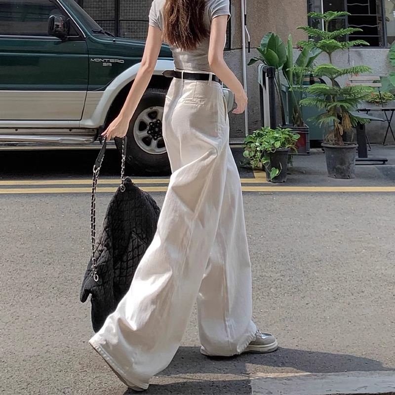 https://fulmo-img-server.com/widefitstyle/0bed75ab-1885-496b-806e-553e76342ec2.jpg