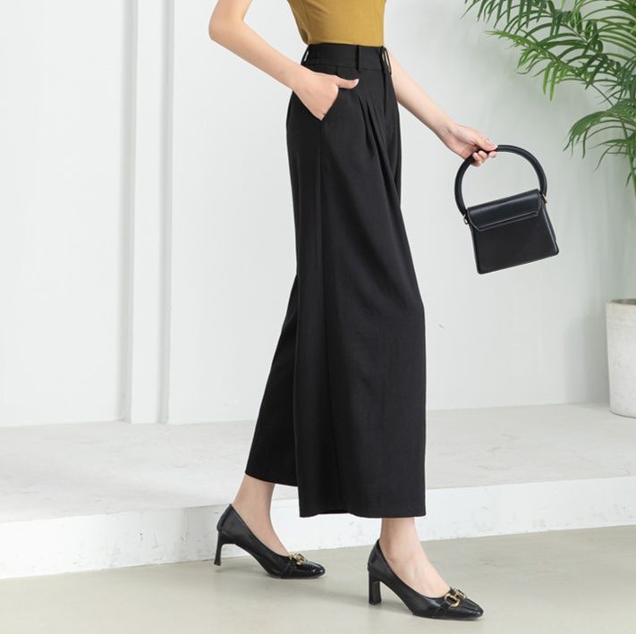 https://fulmo-img-server.com/widefitstyle/1748588151052_t2v0nzrn_um3wkt4w.jpeg