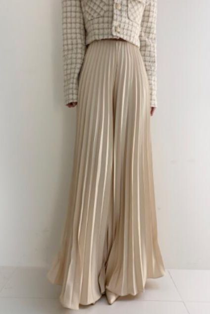 レディースワイドパンツ 女性用プリーツワイドパンツ ベージュ ロング丈スカートパンツ