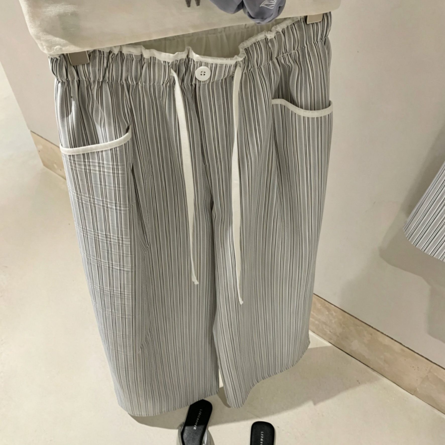 https://fulmo-img-server.com/widefitstyle/1780983719446_rfxtmp4s_eajcp6ol.jpeg
