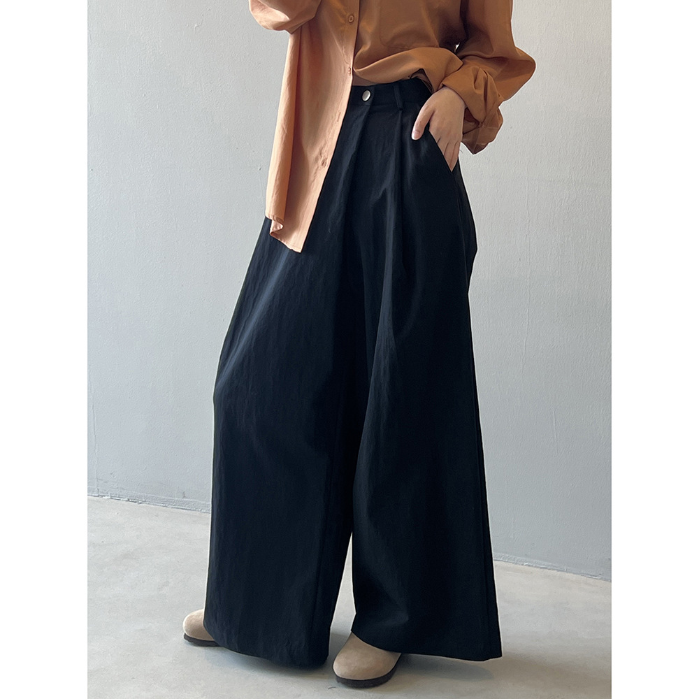 レディースワイドパンツ 洗練タックフレアワイドパンツ