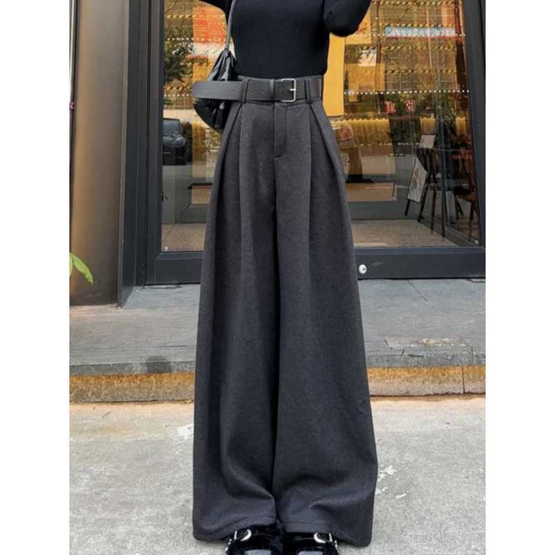 タックワイドパンツ