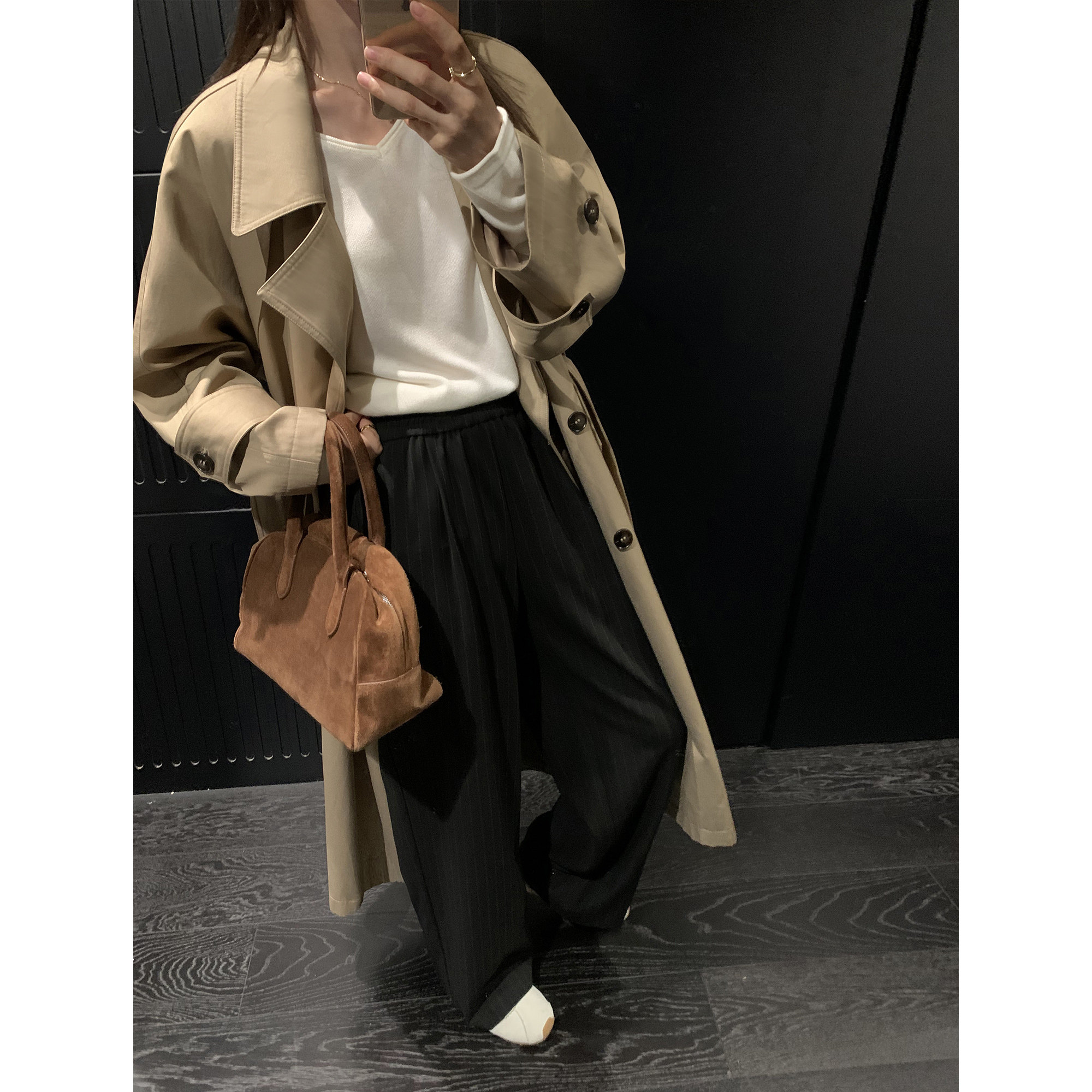 https://fulmo-img-server.com/widefitstyle/8ec56bae-0e33-465b-b7b7-0a90d449360b.jpg