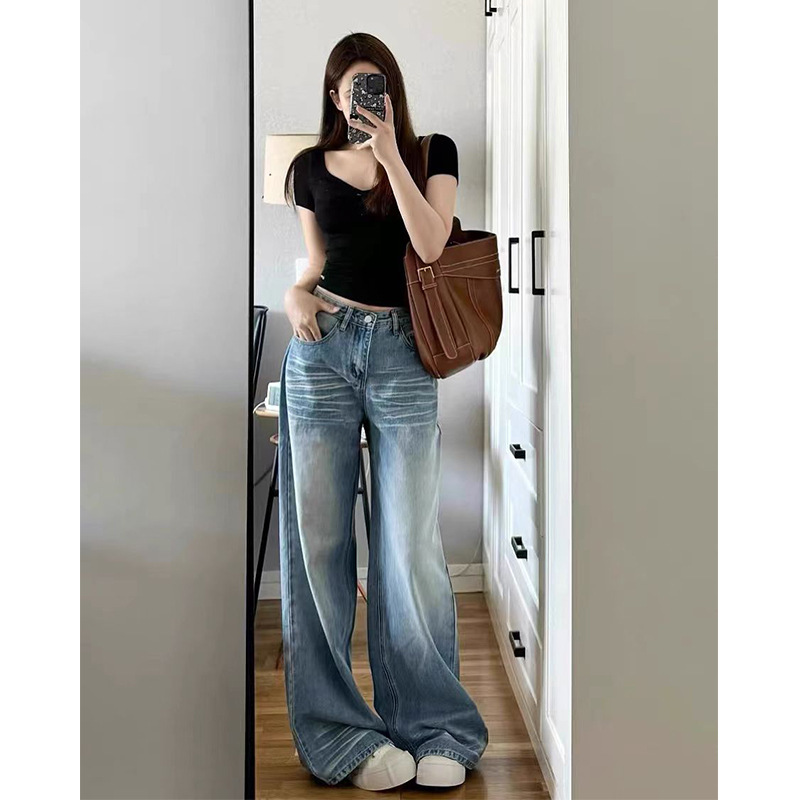 https://fulmo-img-server.com/widefitstyle/9cd0fb6a-eefb-42db-885c-54c6cd965da2.jpg