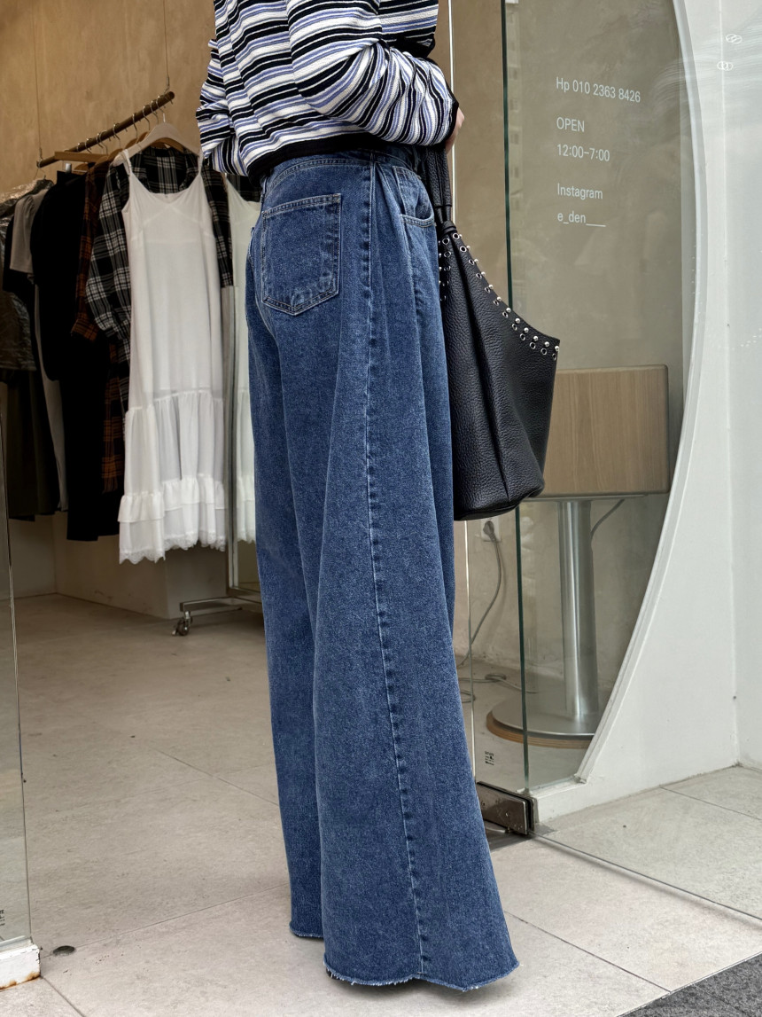 レディースワイドパンツ 上品な大人気質のウエストベルト付きルーズデニムワイドパンツ