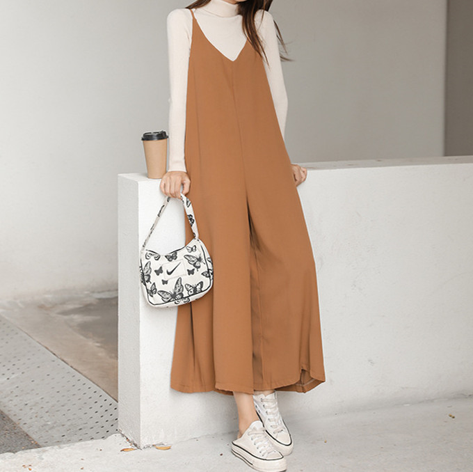 レディースワイドパンツ 大人女子向けワイドパンツ型着回し抜群万能服