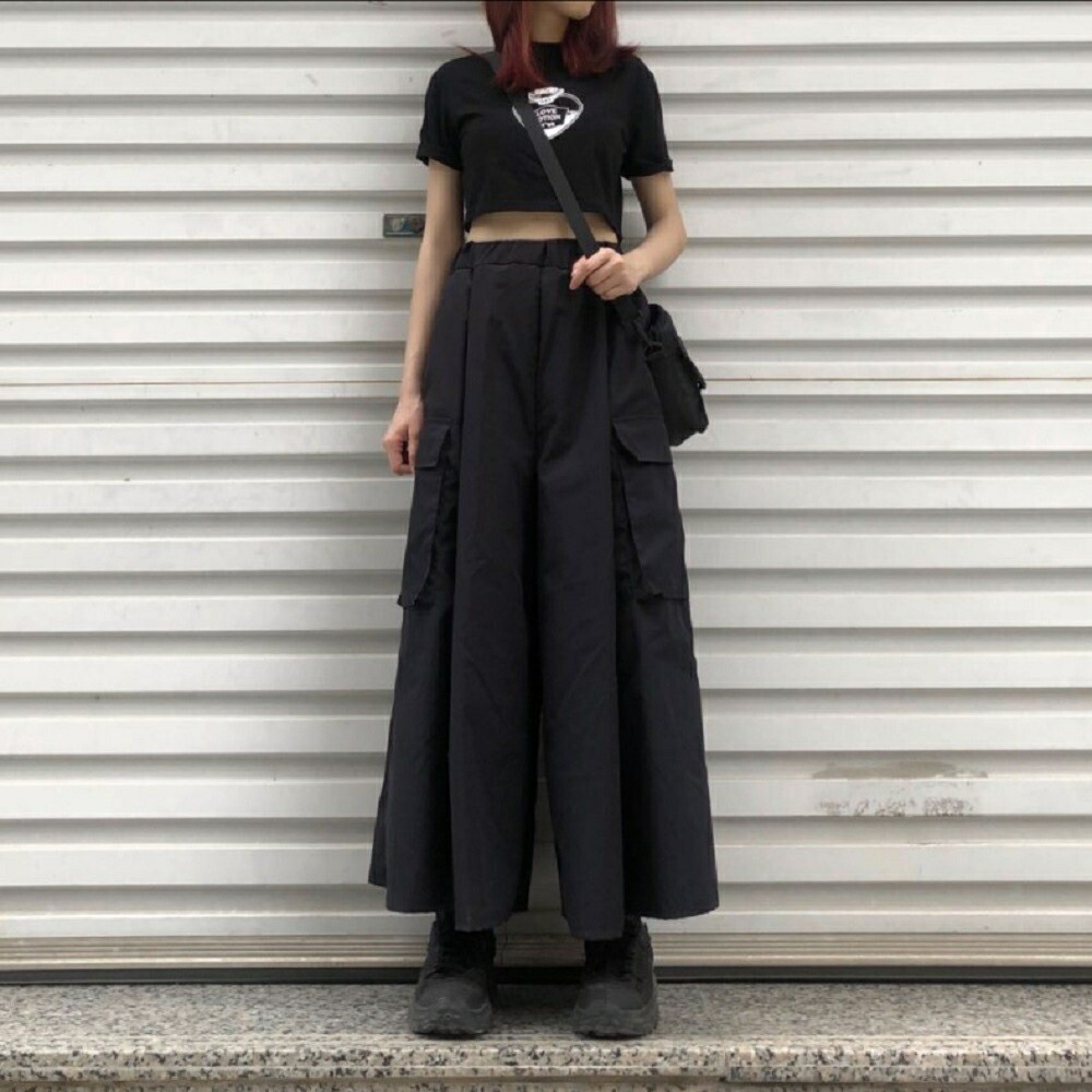 レディースワイドパンツ ニッカ風ワイドパンツ ポケット付き ストリート系 黒 アザーズ