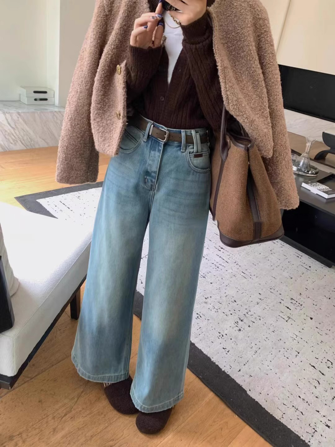 レディースワイドパンツ ゆったりシルエット裾切りっぱなしハイウエストワイドデニム