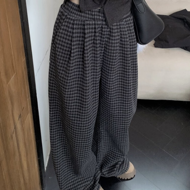 https://fulmo-img-server.com/widefitstyle/e6f2c720-d775-40ab-8490-cd250e3c0d77.jpg