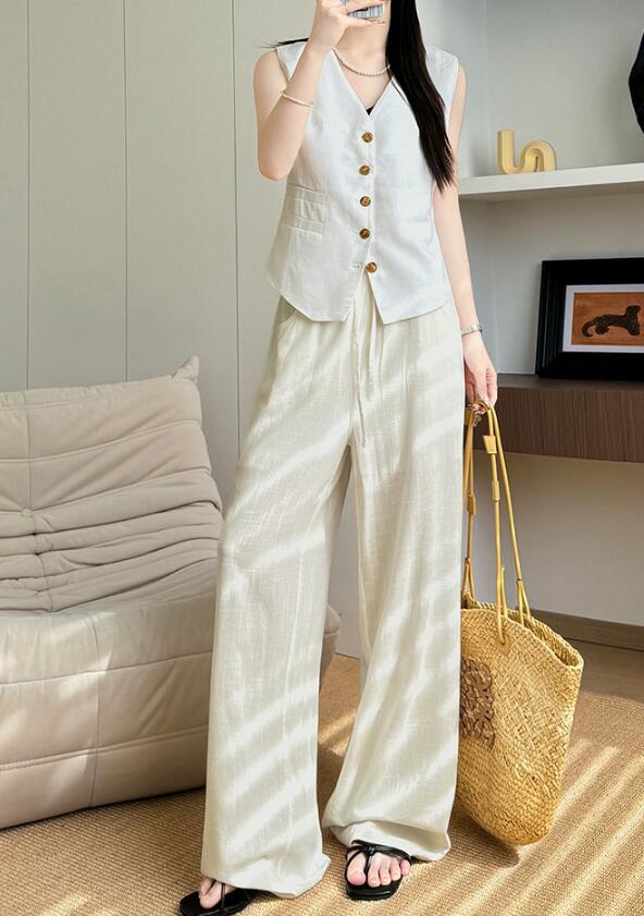 https://fulmo-img-server.com/widefitstyle/e9f409f8-7d65-4576-abec-61c5b89b27de.jpg