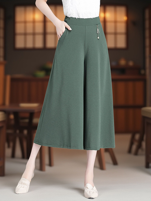 レディースワイドパンツ なめらか素材のゆったりスカーチョ