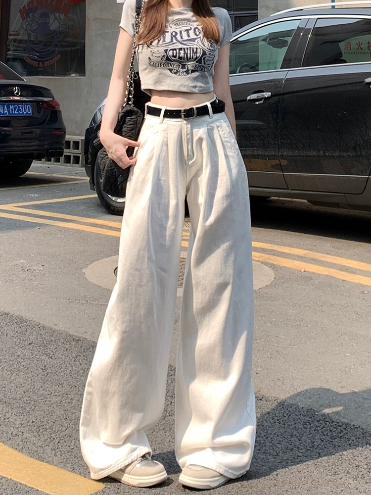 https://fulmo-img-server.com/widefitstyle/fe19f32a-81e8-4f59-b1af-ce3f65fab62d.jpg