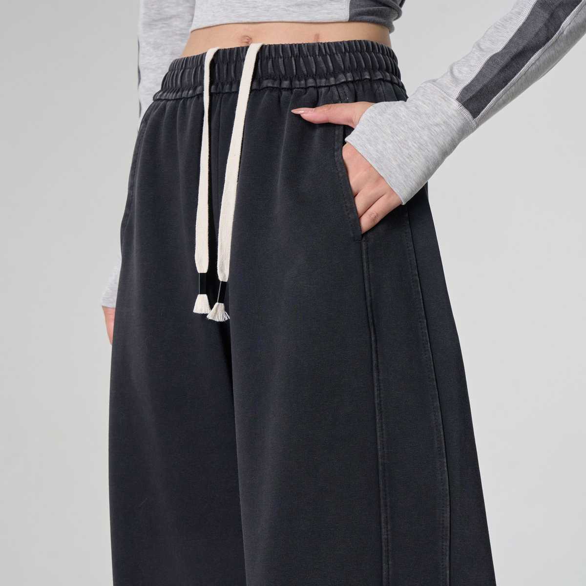 脚長スタイルが叶う！黒のワイドジーンズおすすめ5選