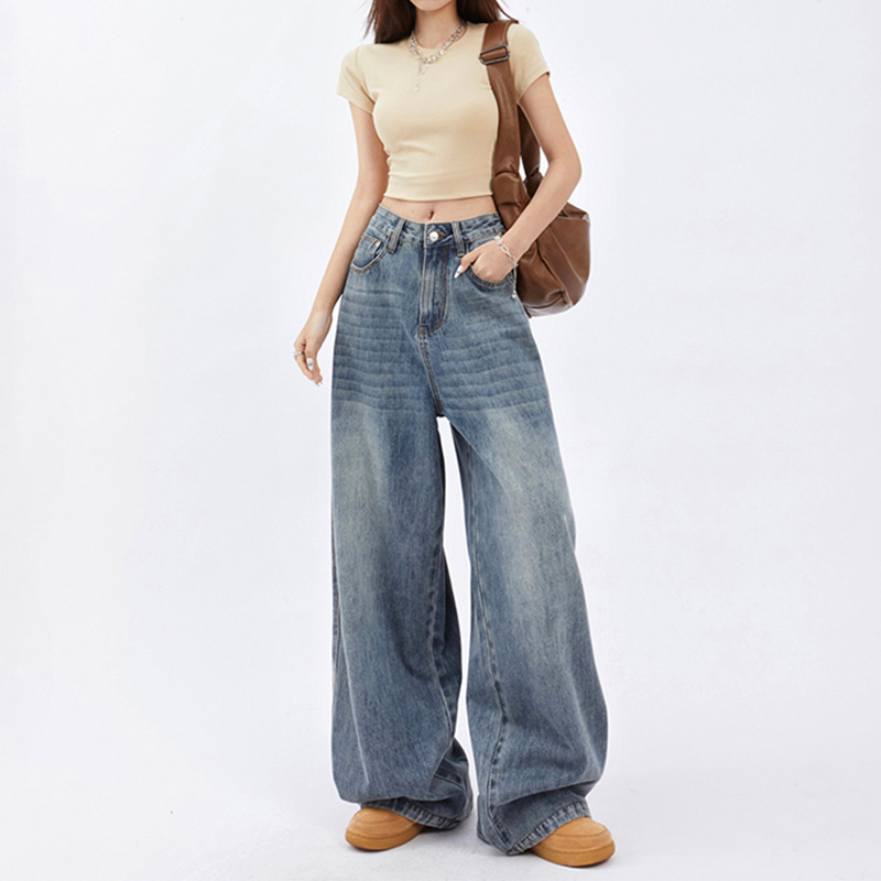 ゆったりシルエットデニムワイドパンツ
