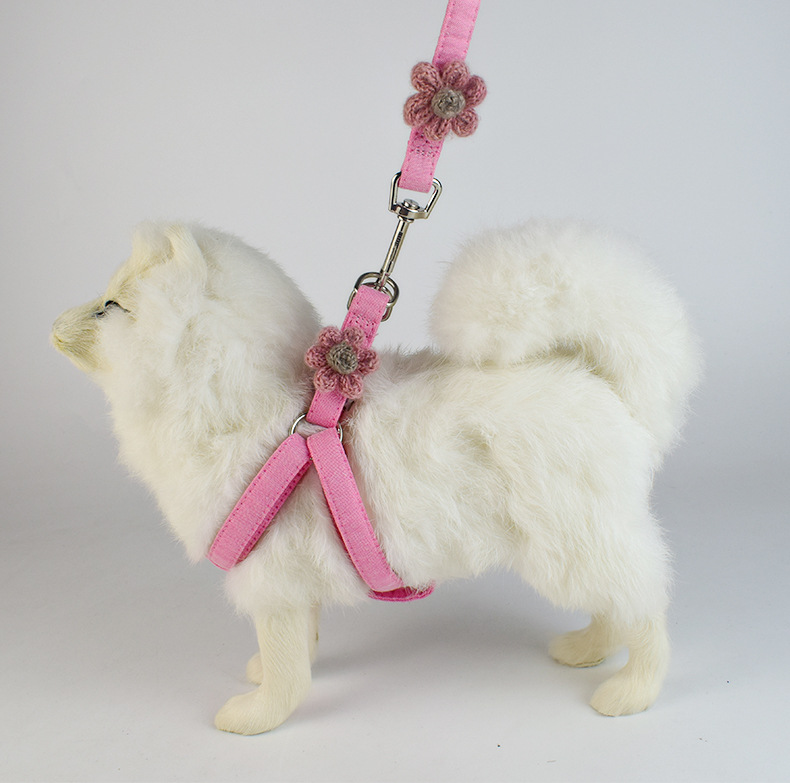 犬 ハーネス フラワーアクセント付き ふわふわ優美なハーネス
