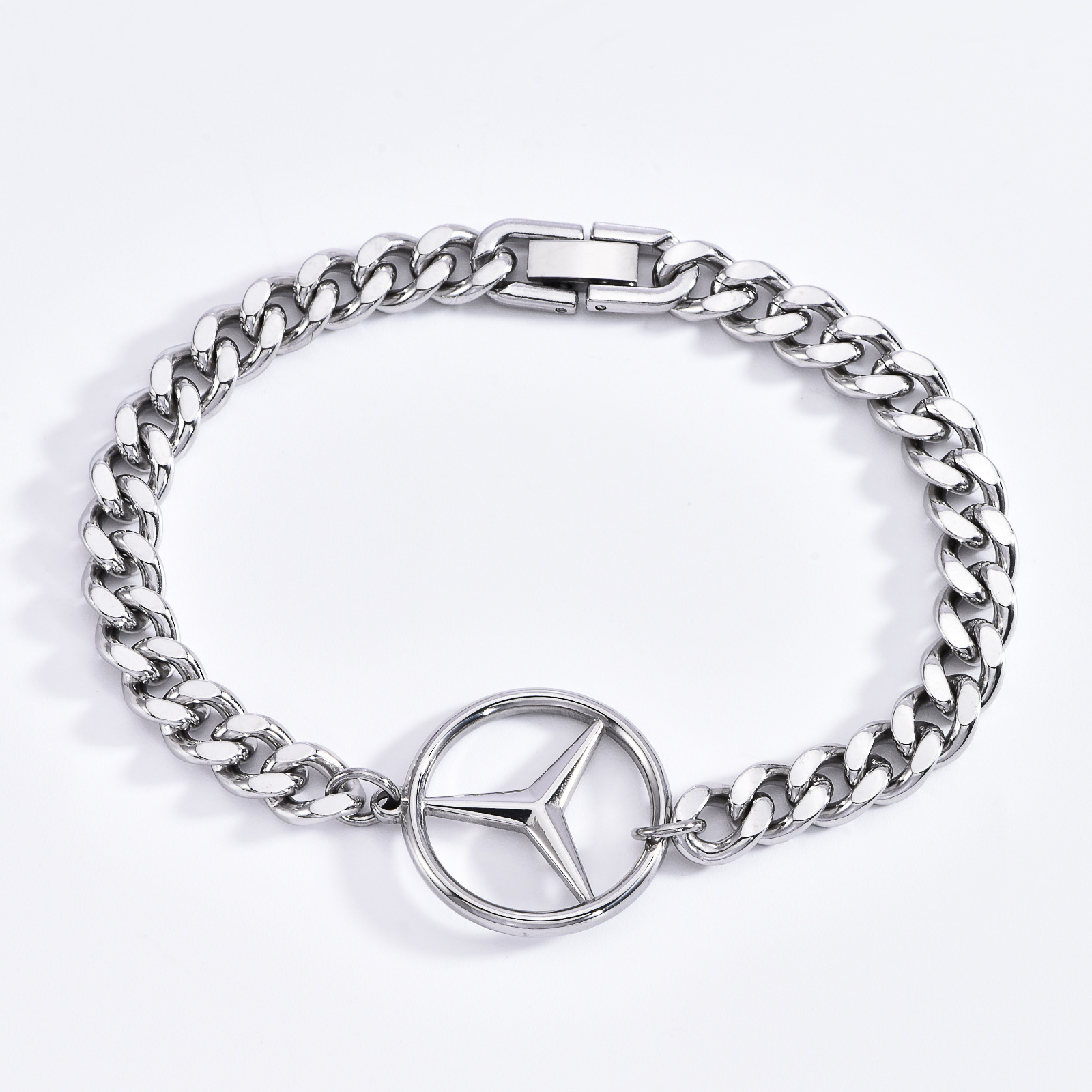 https://fulmo-img-server.com/wriststyle/049376b7-330f-4287-9cf7-5ccf454a4219.jpg