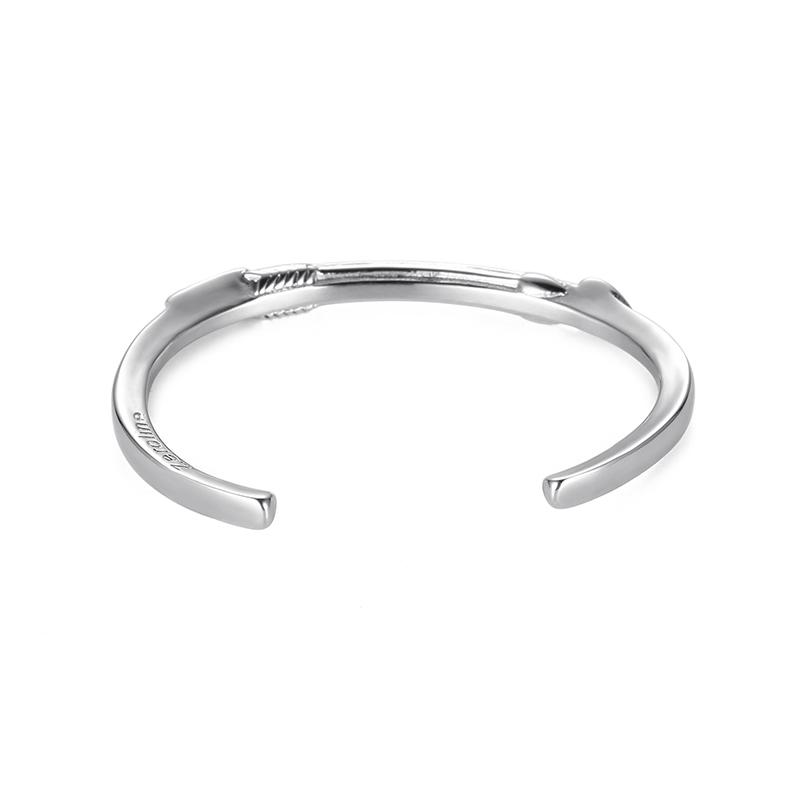 https://fulmo-img-server.com/wriststyle/0609946c-5ccf-4c6d-b154-b4ebd07c1e73.jpg