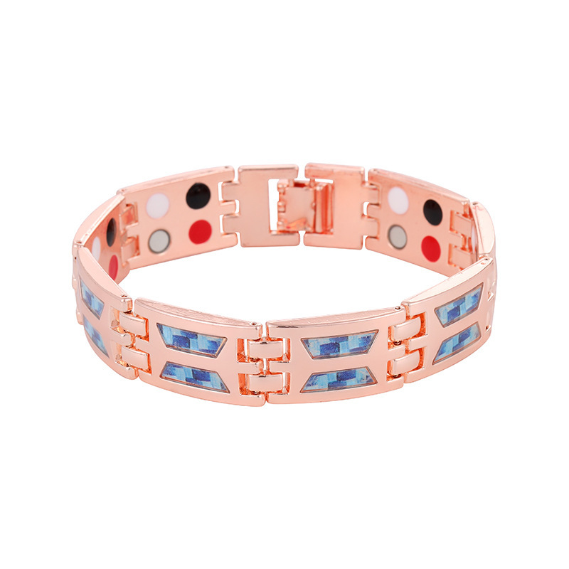 https://fulmo-img-server.com/wriststyle/0c79279f-347b-49fc-9f65-d9c0a0861f70.jpg
