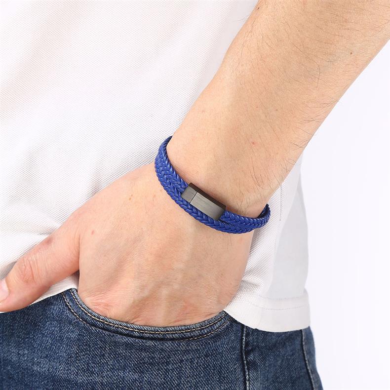 ブレスレットメンズ 職人技が光る編み込み革紐ブレスレット