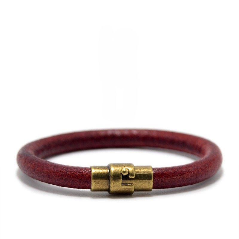 https://fulmo-img-server.com/wriststyle/1754628862026_rnj2xddj_phek9lc1.jpeg