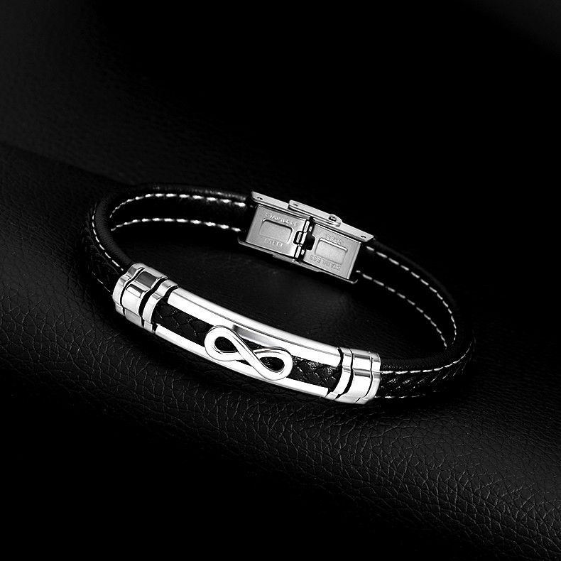 https://fulmo-img-server.com/wriststyle/1754632628286_dqyki4pi_g5v3fg4o.jpeg
