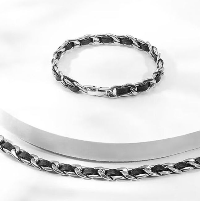 https://fulmo-img-server.com/wriststyle/1754702350899_nb00a9rc_9quzwp9i.jpeg