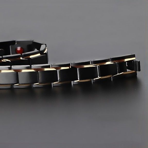 https://fulmo-img-server.com/wriststyle/1754715697224_38mvzp9j_b0a13vmt.jpeg