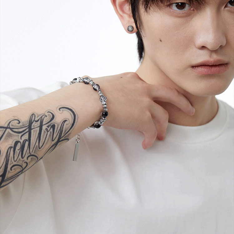 https://fulmo-img-server.com/wriststyle/1754716805255_y1cv50ps_kqdpfa1f.png