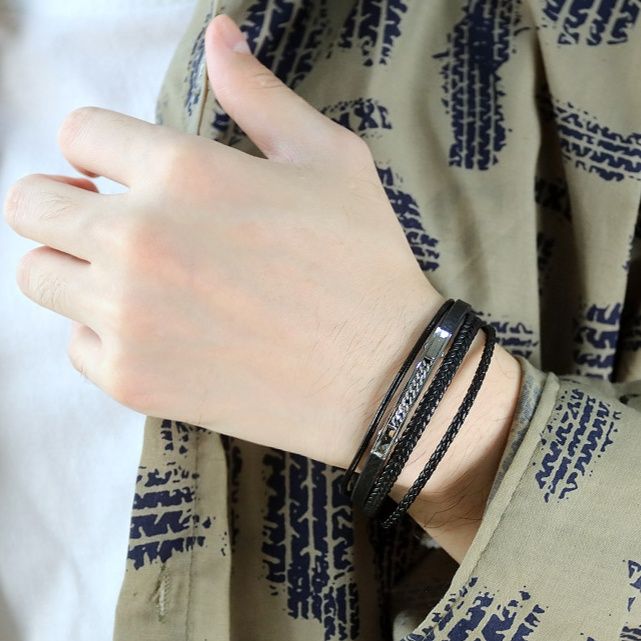 https://fulmo-img-server.com/wriststyle/1760060721790_1vh8q15g_6zefofl7.jpeg