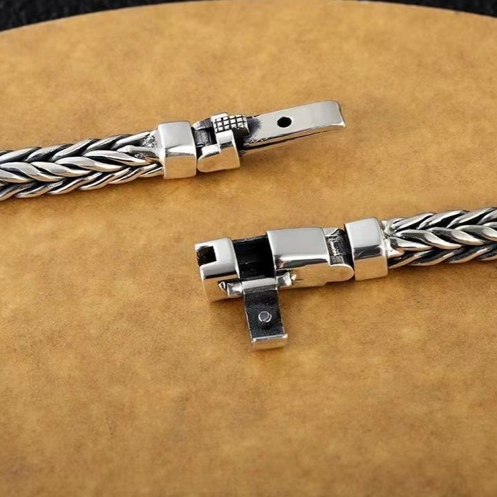 メンズブレスレット 編み込み模様の重厚金属製調節可能腕輪