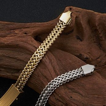 メンズブレスレット 編み込みチェーン留め具付き識別板装飾ブレスレット