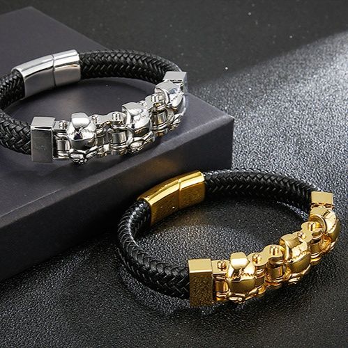 メンズブレスレット 三連髑髏装飾編み込みレザー紐ブレスレット
