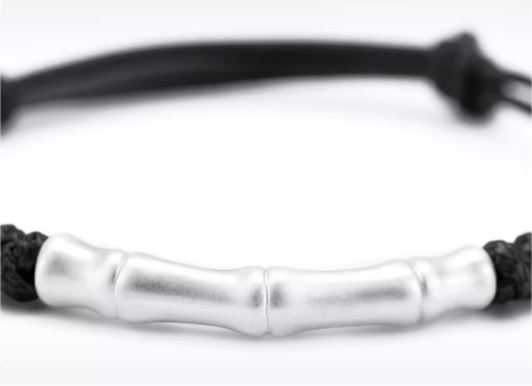 https://fulmo-img-server.com/wriststyle/1a19da71-ecd7-40f7-a906-47de428befae.jpg