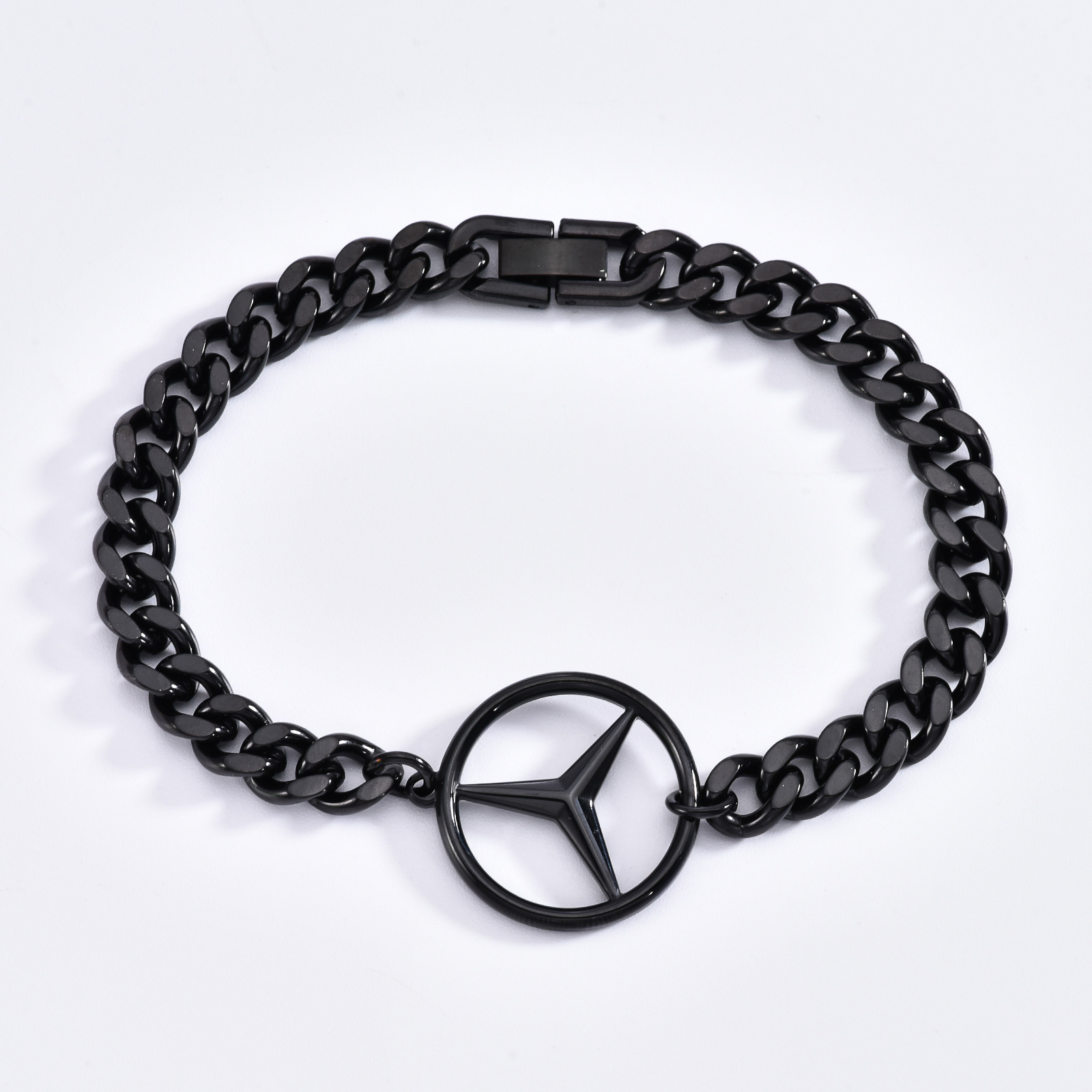 https://fulmo-img-server.com/wriststyle/1fc48e5a-ea03-4384-975b-350e89e51d95.jpg