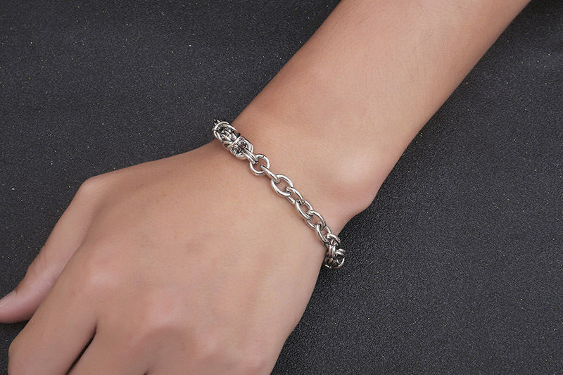 https://fulmo-img-server.com/wriststyle/20821807-8199-486c-a772-41f2905f4068.jpg